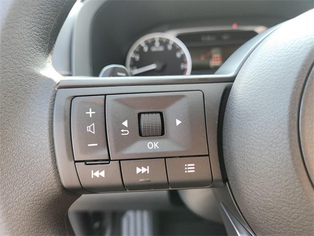 new 2025 Nissan Pathfinder car, priced at $36,277