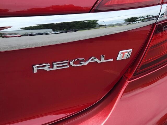 used 2015 Buick Regal car, priced at $9,998