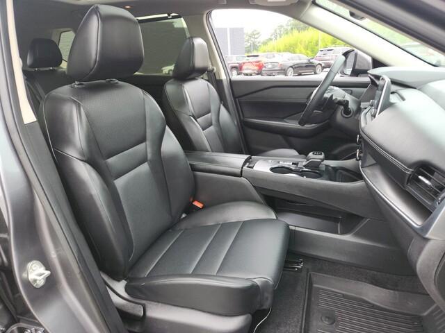 used 2025 Nissan Rogue car, priced at $28,999
