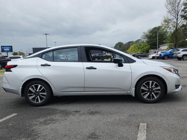 new 2025 Nissan Versa car, priced at $21,445