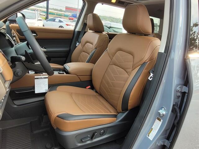 new 2025 Nissan Pathfinder car, priced at $50,228