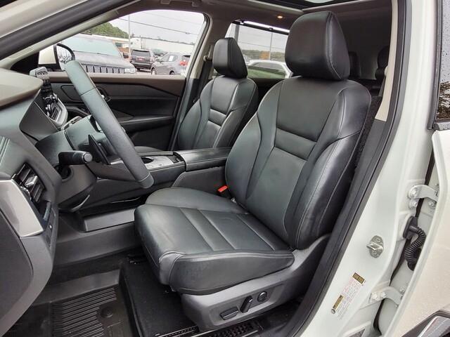 used 2023 Nissan Rogue car, priced at $22,991