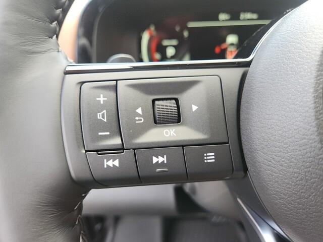 new 2025 Nissan Pathfinder car, priced at $51,672