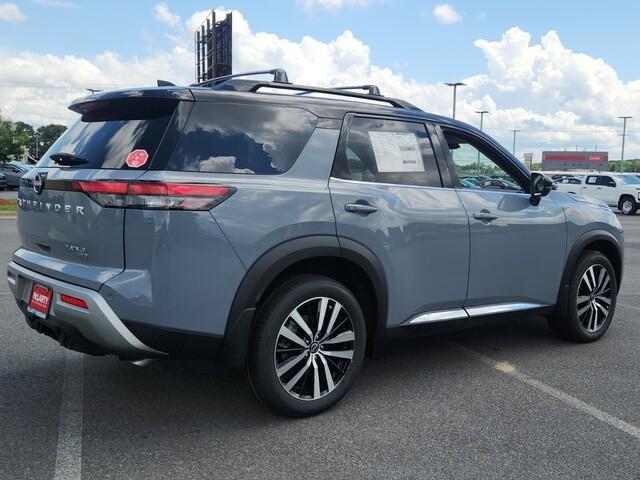 new 2025 Nissan Pathfinder car, priced at $51,672