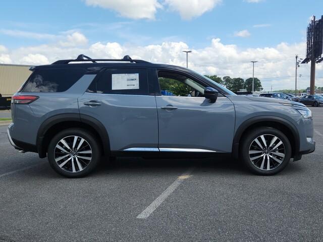 new 2025 Nissan Pathfinder car, priced at $51,672