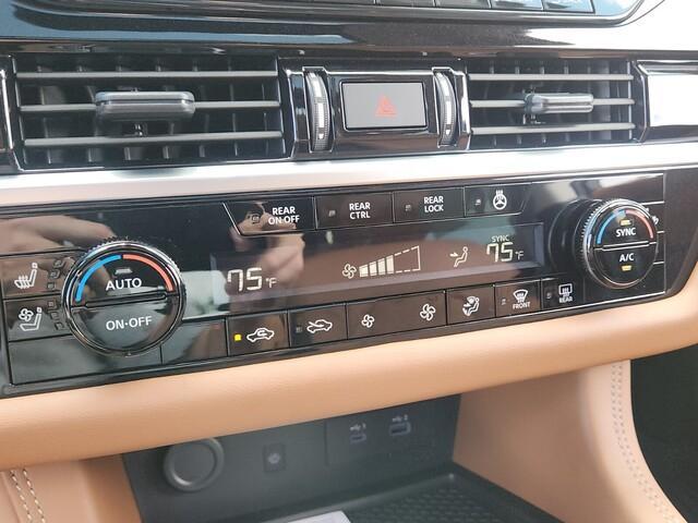 new 2025 Nissan Pathfinder car, priced at $51,672