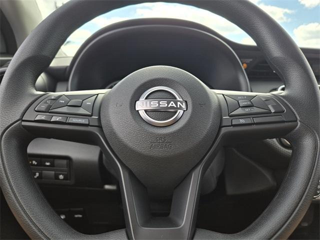 new 2025 Nissan Kicks Play car, priced at $22,044