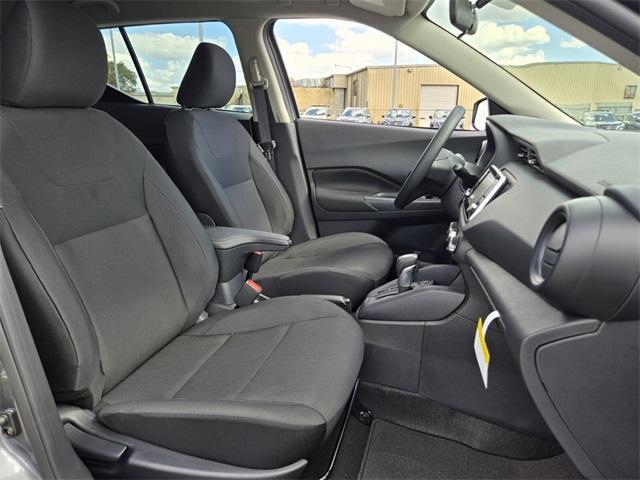 new 2025 Nissan Kicks Play car, priced at $22,044