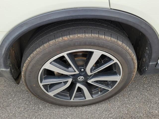 used 2019 Nissan Rogue car, priced at $12,798
