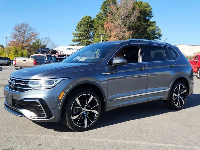 used 2022 Volkswagen Tiguan car, priced at $24,000