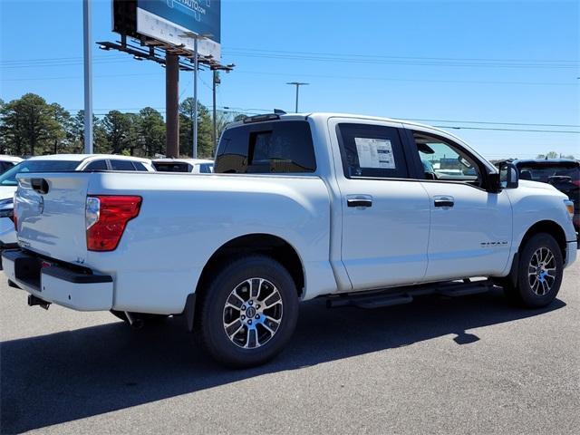 new 2024 Nissan Titan car, priced at $46,080