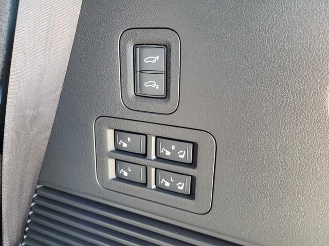 new 2025 Nissan Armada car, priced at $71,394