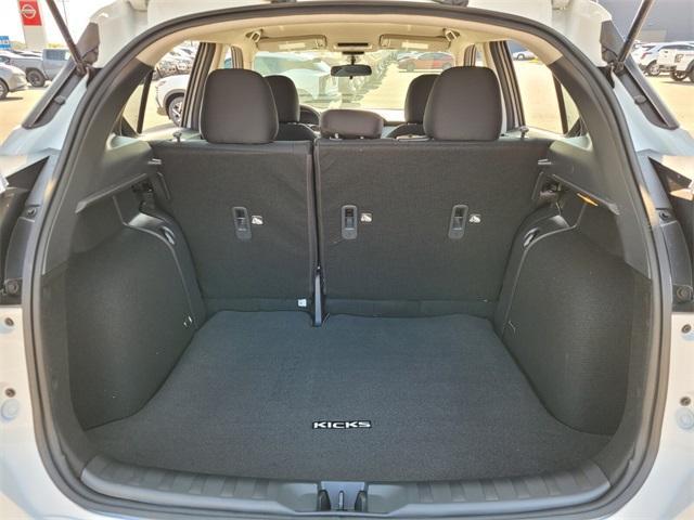 new 2025 Nissan Kicks Play car, priced at $22,044