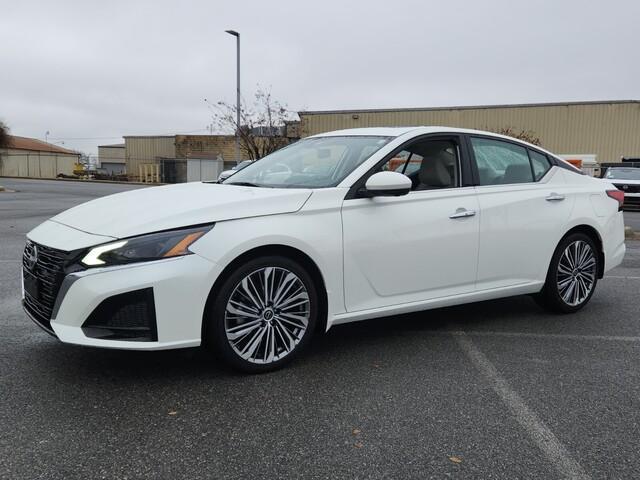 used 2023 Nissan Altima car, priced at $24,500