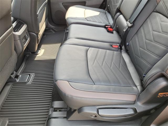 new 2025 Nissan Pathfinder car, priced at $47,438