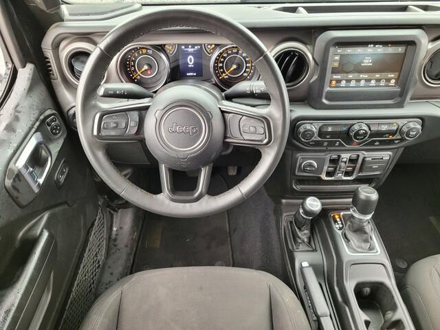 used 2023 Jeep Gladiator car, priced at $25,900