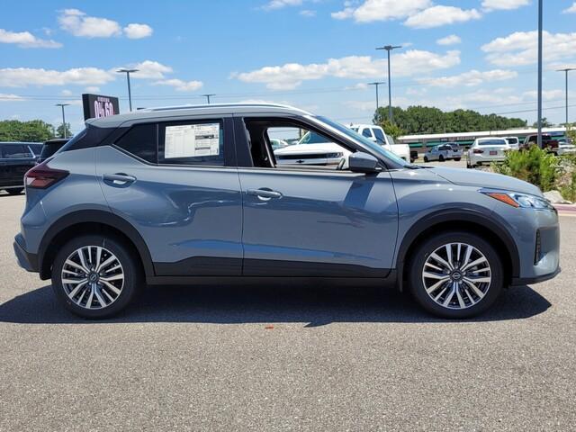 new 2024 Nissan Kicks car, priced at $22,583