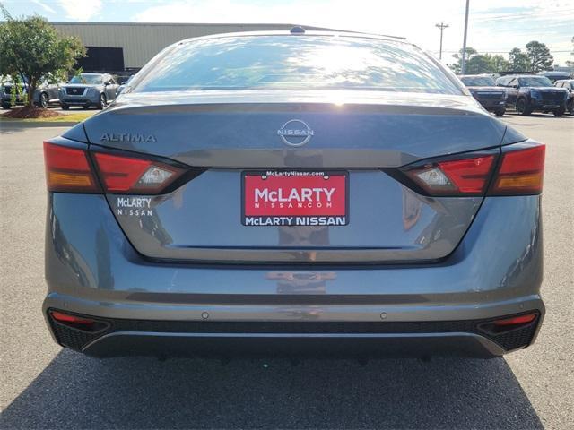 new 2025 Nissan Altima car, priced at $26,112