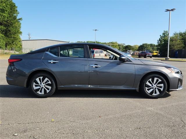 new 2025 Nissan Altima car, priced at $26,112