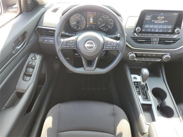 new 2025 Nissan Altima car, priced at $26,250