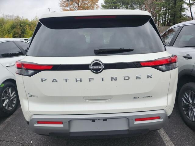 used 2023 Nissan Pathfinder car, priced at $35,200