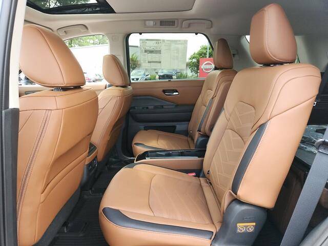 new 2025 Nissan Pathfinder car, priced at $49,793