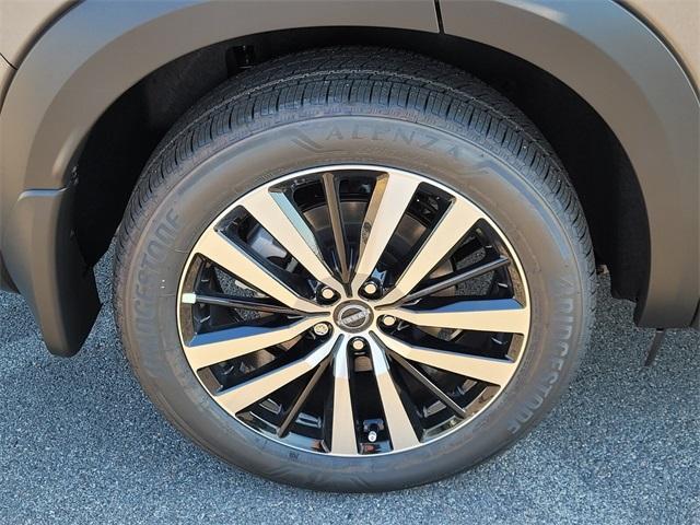 new 2025 Nissan Pathfinder car, priced at $49,222