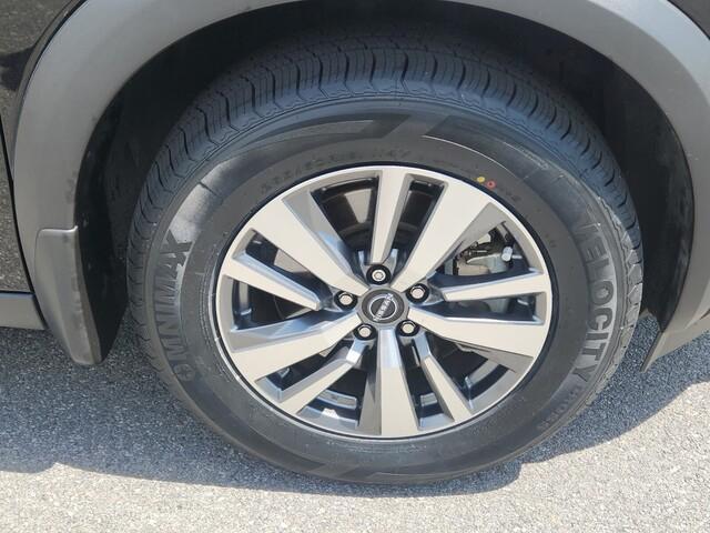 used 2024 Nissan Pathfinder car, priced at $35,697
