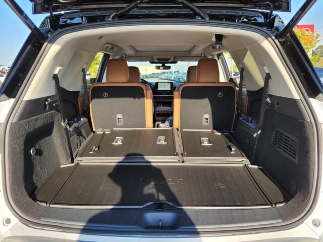 new 2025 Nissan Pathfinder car, priced at $43,845