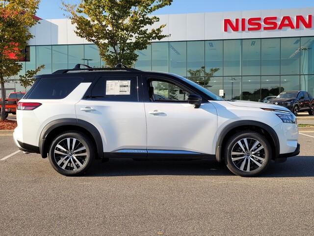 new 2025 Nissan Pathfinder car, priced at $43,845