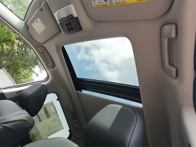 new 2025 Nissan Pathfinder car, priced at $44,075