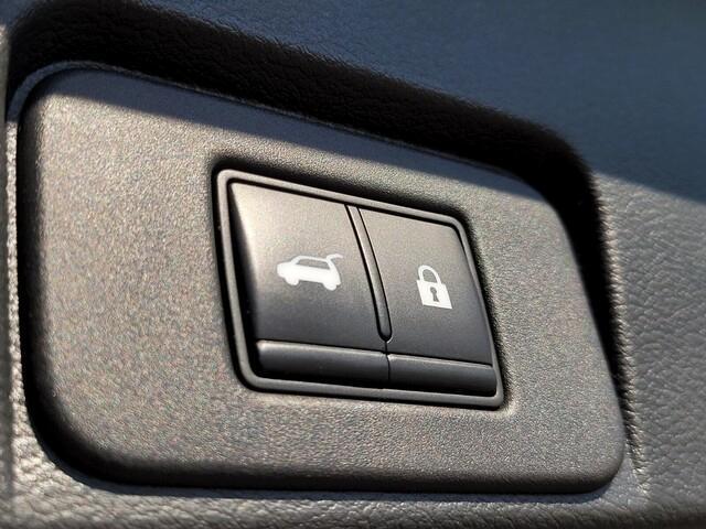 used 2022 Nissan Rogue car, priced at $21,900
