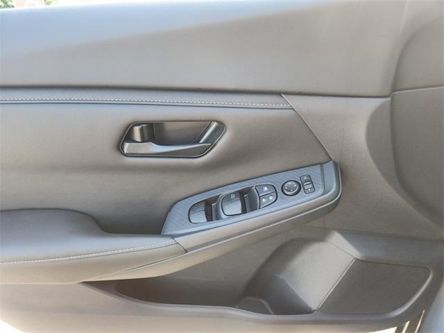new 2025 Nissan Sentra car, priced at $22,434