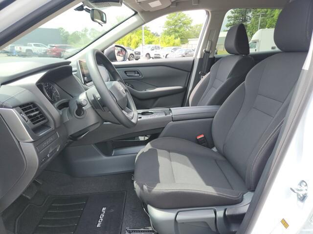 new 2025 Nissan Rogue car, priced at $29,899