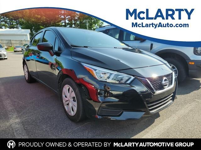 used 2020 Nissan Versa car
