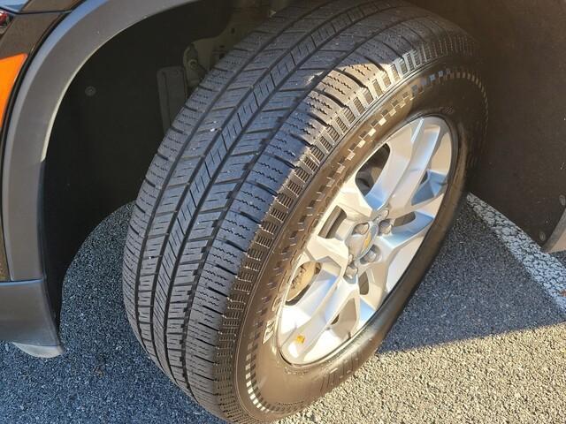 used 2023 Chevrolet Traverse car, priced at $22,425