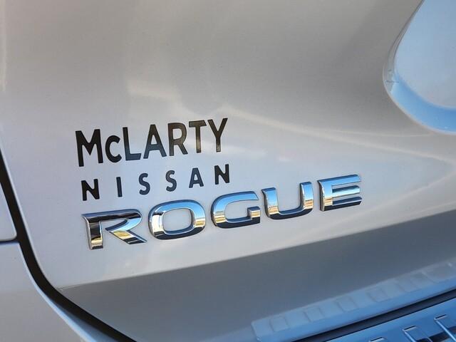 used 2016 Nissan Rogue car, priced at $11,850