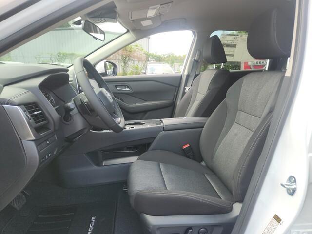 new 2025 Nissan Rogue car, priced at $31,046