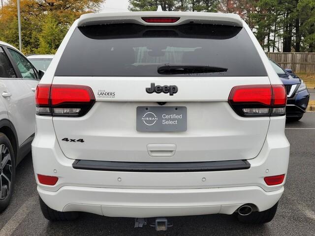 used 2017 Jeep Grand Cherokee car, priced at $14,998