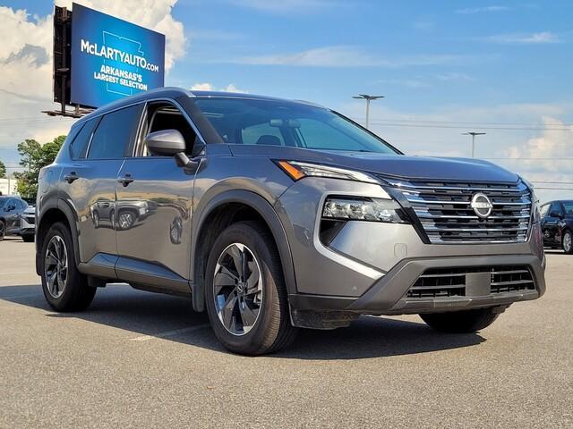 used 2025 Nissan Rogue car, priced at $29,900