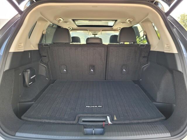 used 2025 Nissan Rogue car, priced at $29,900