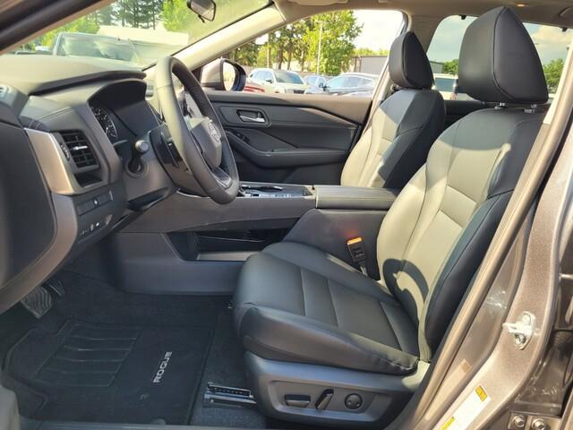 used 2025 Nissan Rogue car, priced at $29,900
