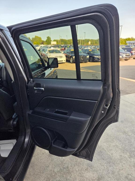 used 2016 Jeep Patriot car, priced at $5,995