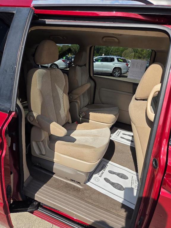 used 2014 Kia Sedona car, priced at $3,495
