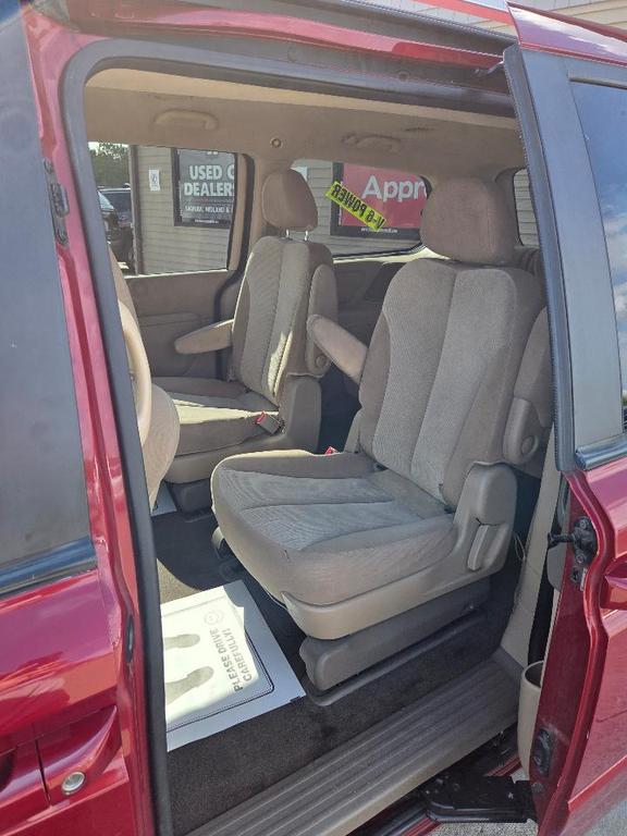 used 2014 Kia Sedona car, priced at $3,495