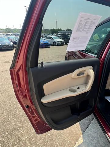 used 2011 Chevrolet Traverse car, priced at $4,995