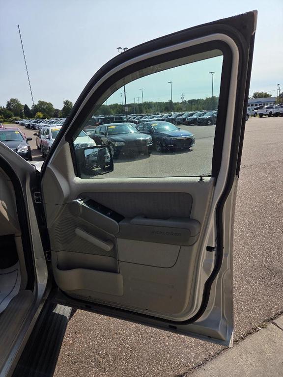 used 2007 Ford Explorer car, priced at $3,295
