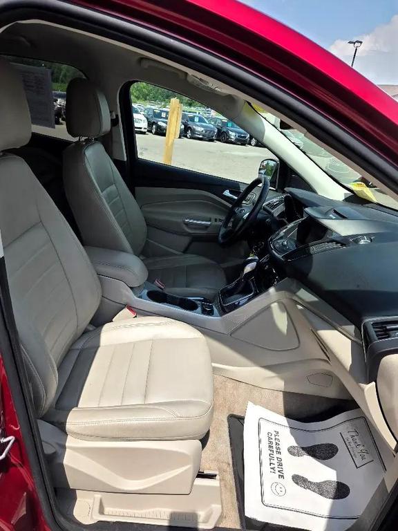 used 2013 Ford Escape car, priced at $3,995