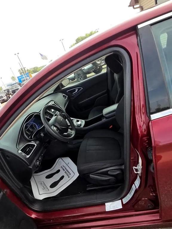 used 2016 Chrysler 200 car, priced at $5,995