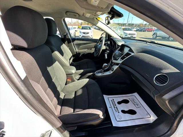 used 2015 Chevrolet Cruze car, priced at $5,495